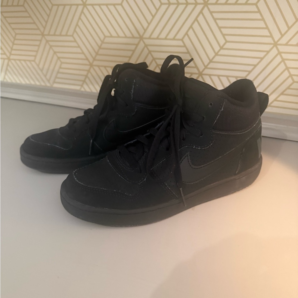 Nike Black High-Top Shoes